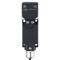 易福门电感式接近开关 IV5059 订货号：IVE4020ZCPKG/20M-1