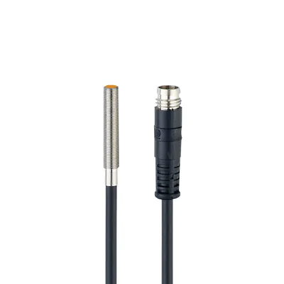 易福门电感式接近开关 IY5045 订货号：IYB30,8-BPKG/V2A/0,1M/AS-610
