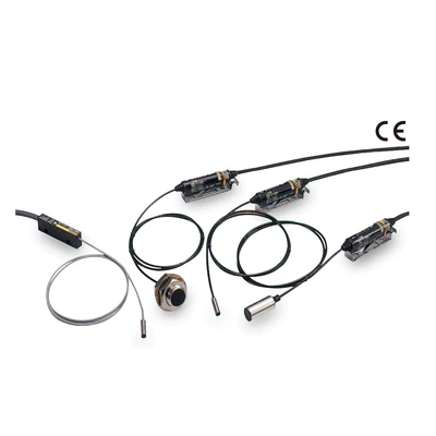 E2EC 放大器中继接近传感器 实现了超小型长距离检测